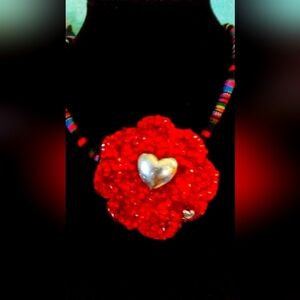NWT Heirloom Artisanal  Convertible Pendant Necklace With Swarovski Crystals.